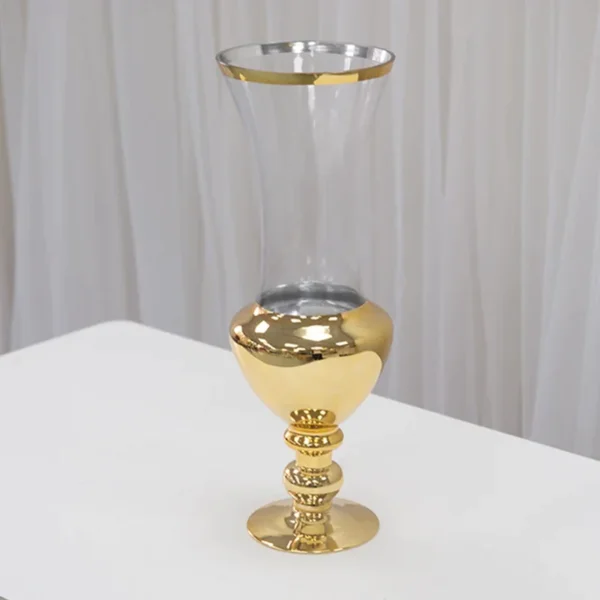 Laura: Flute Glass Vase