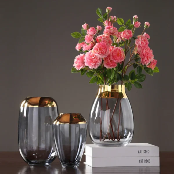 LUSTRE: Glass Vase with Gold Rim